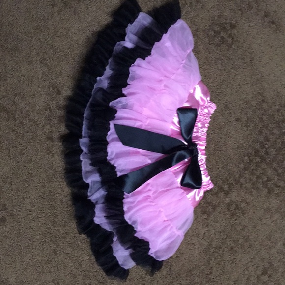 Other - Girls sz4-6x pink & black tutu
